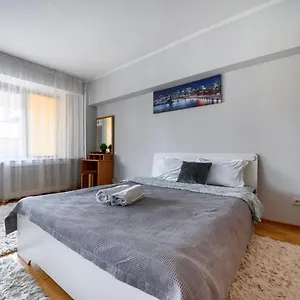 https://samal-na-prospecte-lenina.hotels-of-almaty.com
